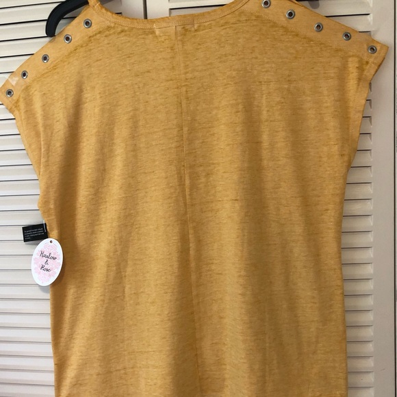 Harlow & Rose Top - Picture 4 of 7